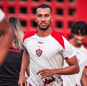 E Lucas Braga? Outro contestado pela torcida, nome do jogador parece seguir "intacto" no Vitória
