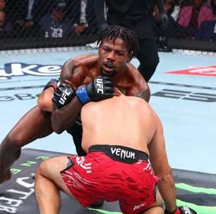 Vicente Luque prova do próprio veneno e é finalizado por Kevin Holland no UFC 316