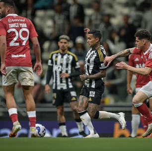 Atlético-MG vence e coloca o Internacional na zona de rebaixamento