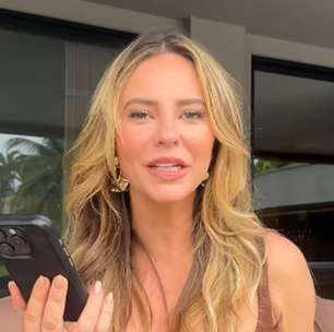 Paolla Oliveira reage a cantadas inusitadas e diverte fãs: 'Estão mesmo usando essas cantadas?'