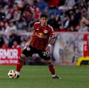 Carballo deve retornar ao Grêmio, mas segue com futuro incerto