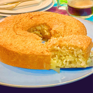 Bolo cocada sem leite e sem trigo: sim, e fica molhadinho