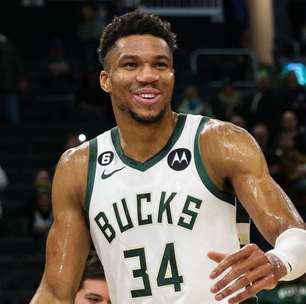 Giannis recebe presentes de Vini Jr, veste camisa da Seleção e agradece nas redes sociais