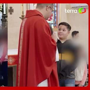 Padre fica sem reação em missa após criança pedir que 'Palmeiras não ganhe o Mundial'