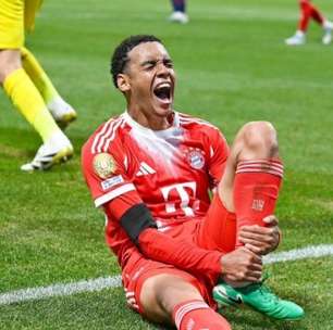 Musiala volta para a Alemanha de jato e passará por cirurgia após fraturar a fíbula no Mundial