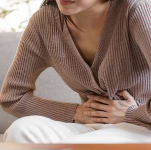 Médicos alertam para aumento de disbiose intestinal durante férias