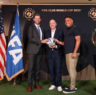 Infantino se reúne com Ronaldo e filho de Trump e anuncia escritório da Fifa na Trump Tower