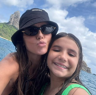 Deborah Secco curte férias em Noronha com a filha; saiba o valor da diária do hotel