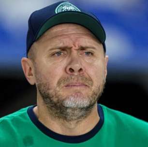 Mozart define atacante substituto de Lucas Ronier: "Mereceu?"