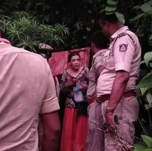 Mulher russa é encontrada com duas filhas vivendo há sete anos em caverna isolada na Índia