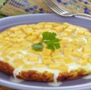 Omelete de tapioca com queijo: teste a receita saudável e prática