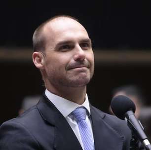Eduardo Bolsonaro terá salário de deputado bloqueado a partir de agosto