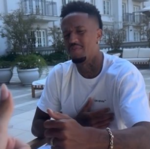 Após festão de casamento, Eder Militão fica sem conseguir levantar os braços