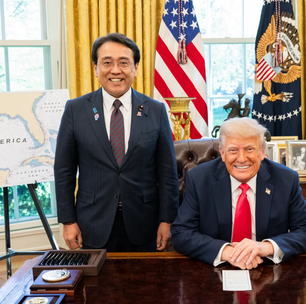 Trump anuncia acordo com o Japão para investimento de US$ 500 bilhões nos EUA