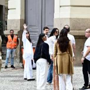 Sabrina Sato e Nicolas Prattes chegam juntos ao velório de Preta Gil