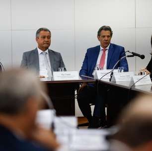 Força-tarefa entre ministérios elabora 30 medidas de contingência a tarifaço de Trump; entenda