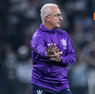 Corinthians empata e Dorival é questionado: técnico errou ao poupar titulares?