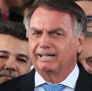 Bolsonaro enfrenta episódios de soluço intensos e sua saúde preocupa aliados