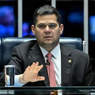 Davi Alcolumbre condena ocupação do Congresso: 'alheio aos princípios democráticos'