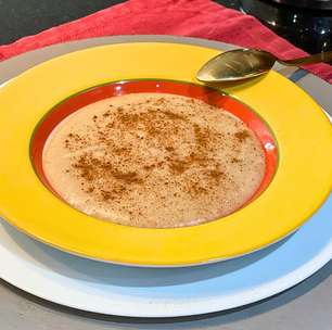 Mingau de aveia cremoso sem leite: com 2 ingredientes