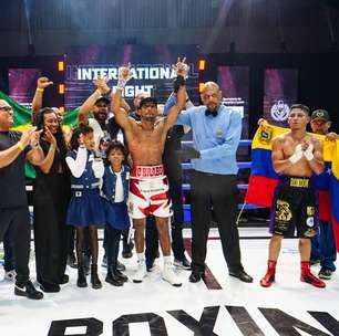 Esquiva Falcão, Hebert Conceição e Robson Conceição saem vitoriosos no 'sábado de ouro' do boxe