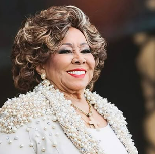 Carro de Alcione é roubado no Rio de Janeiro