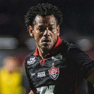 De saída? Romarinho abre o jogo sobre possibilidade de trocar o Vitória sobre o Corinthians