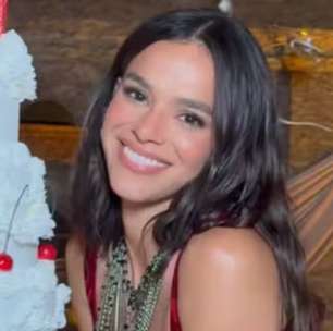 Parabéns com Xuxa, looks ousados e comida vegana: Tudo o que rolou na festa de 30 anos de Bruna Marquezine