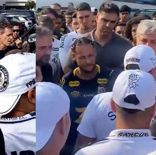 'Se você chorar, imagina o resto': torcedores do Santos invadem CT e cobram Neymar
