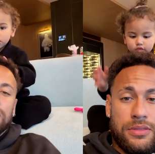 Neymar cai na risada em momento fofo com Mavie: 'Que figurinha'