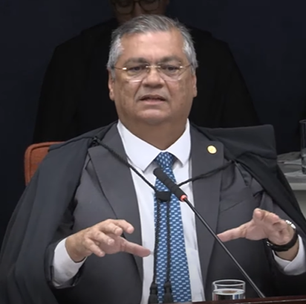 Dino ironiza plano de matar autoridades: 'Nome não era bíblia verde e amarela'