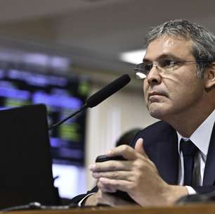 Líder do PT condena discurso de Tarcísio, critica bandeirão dos EUA e vê anistia distante