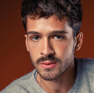 João Guilherme comenta estudos na faculdade: 'Achei que ia morrer sem diploma'