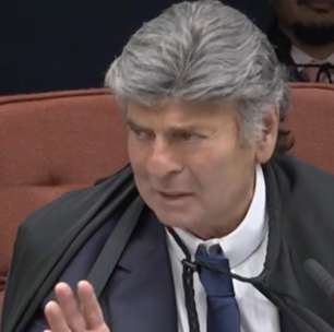 Após 8 horas de voto, Fux diz que não tem previsão de término: 'Fico até a hora que for preciso'