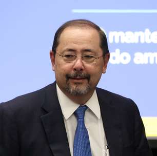 Defesa de Bolsonaro celebra voto de Fux: 'Acolheu na íntegra a tese da defesa'