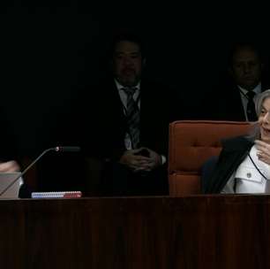 Cármen Lúcia brinca com Moraes durante voto: 'Queriam neutralizá-lo'