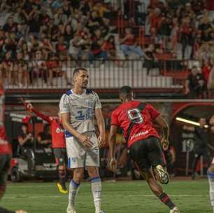 Avaí faz gol antológico, mas não evita virada do Atlético-GO pela Série B