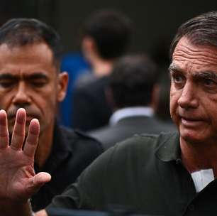 Bolsonaro ficou '10 segundos sem respirar': entenda possíveis riscos e impactos da falta de oxigenação no corpo