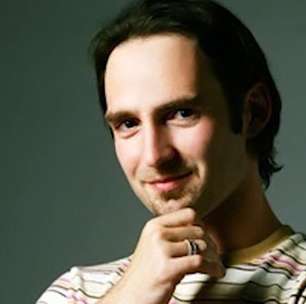 Ex-chefe da Playboy é enviado para guerra na Ucrânia em troca de 'perdão' em processo criminal