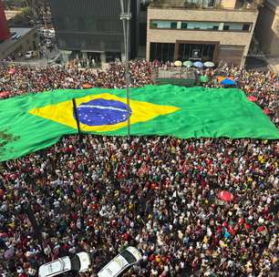 Manifestantes em SP contra PEC da Blindagem consideram proposta 'imoral' e 'fracasso da democracia'