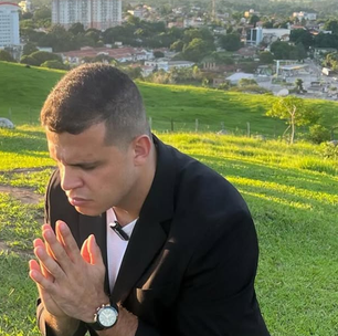 Quem é o profeta Santini, o 'pastor do PIX'? Alvo da Polícia, suposto religioso usava telemarketing e cobrava até R$ 1,5 mil para falsos milagres
