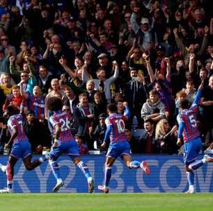 Crystal Palace marca 2 a 1 e acaba com invencibilidade do Liverpool
