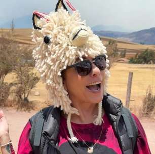 De férias, Cissa Guimarães participa de ritual sagrado, no Peru