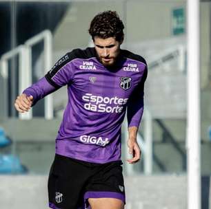 Lesões no quadril voltam à pauta do futebol. Pelé e Zico já sofreram com problema