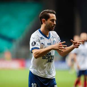 Éverton Ribeiro revela luta contra o câncer