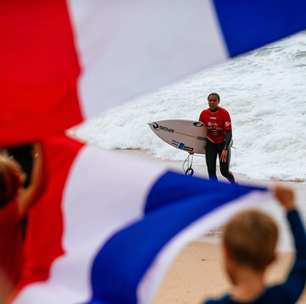 Francesa de 14 anos se classifica para a elite da WSL em Saquarema