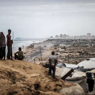 Conheça os 20 reféns que devem ser libertados vivos pelo Hamas
