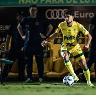 Daniel Borges vibra com fase boa, mas pondera: 'Continuar fazendo o dever de casa'