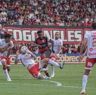 Atlético-GO vence clássico contra o Vila Nova e se mantém firme na briga pelo acesso