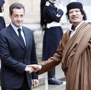 Sarkozy começa a cumprir pena em Paris e se torna o primeiro ex-presidente francês preso